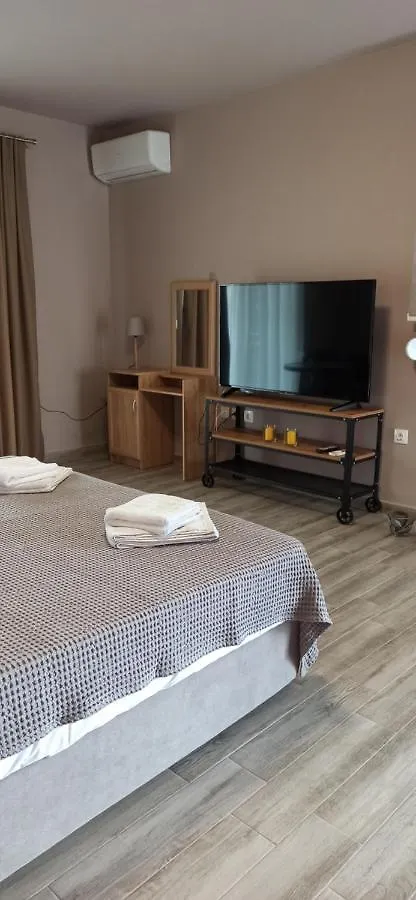 Πανσιόν Vot Villas Όρμος Παναγιάς